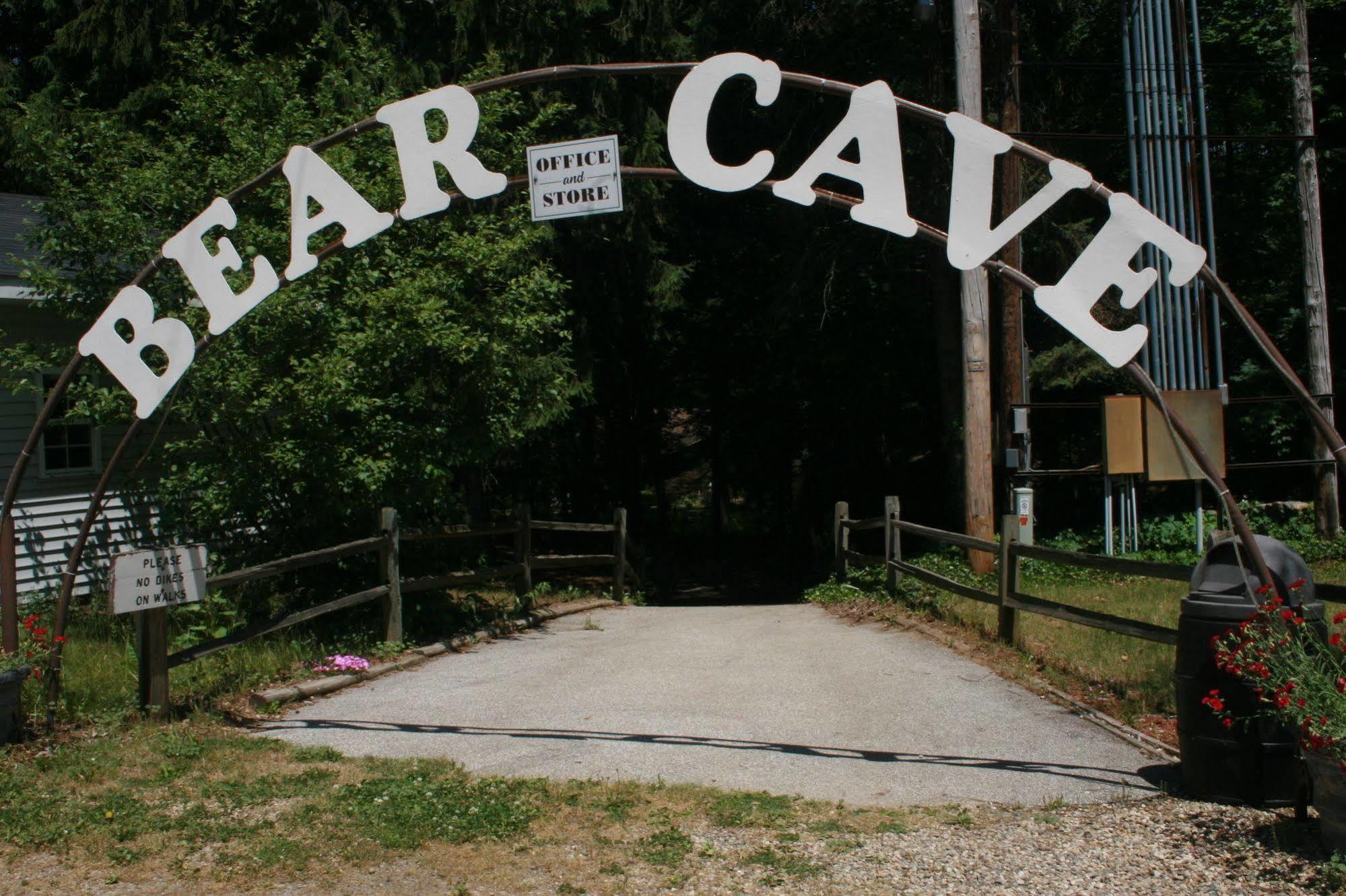 Buchanan Bear Cave Rv Campground מראה חיצוני תמונה